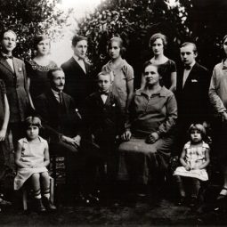 Família Portinari. Brodowski, 1927